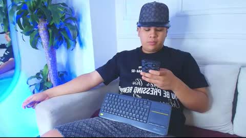 bennett_alejoo online show from October 2025 07:23:02 PM