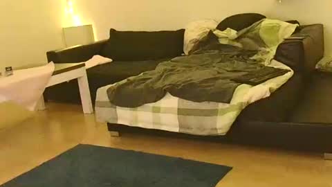 Snapshot of benutzmich0800 chatting on February 2025 01:43:01 AM Benutzmich0800 online show from February 2025 01:43:01 AM