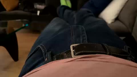 Snapshot of benz10001 chatting on October 2025 02:12:02 AM benz10001 online show from October 2025 02:12:02 AM