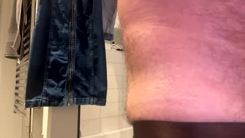 Snapshot of benz10001 chatting on November 2025 01:19:02 AM benz10001 online show from November 2025 01:19:02 AM