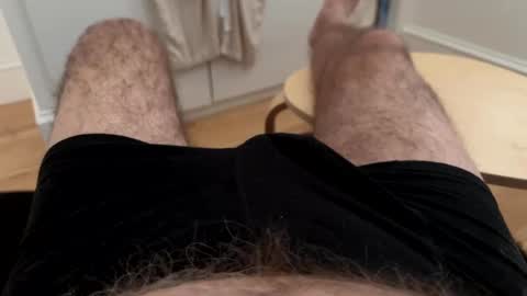 Snapshot of benz10001 chatting on November 2025 02:26:01 PM benz10001 online show from November 2025 02:26:01 PM