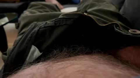 Snapshot of benz10001 chatting on November 2025 03:27:01 AM benz10001 online show from November 2025 03:27:01 AM