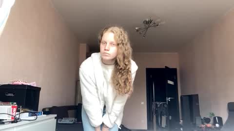 Sophia online show from September 2025 07:52:02 AM