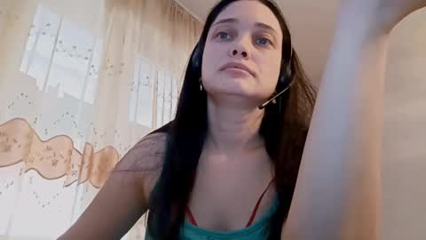Vanessa online show from November 2025 08:14:01 AM