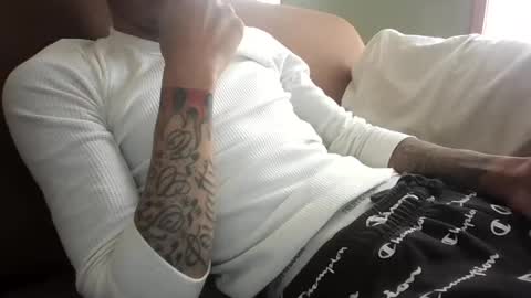 ToxicPipe757 online show from December 2024 06:28:01 PM