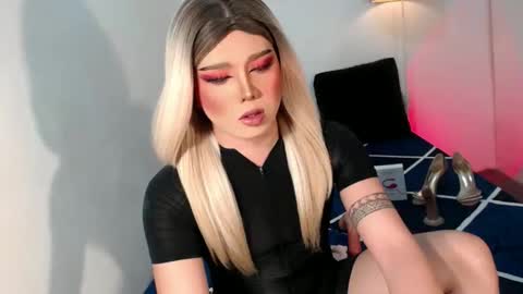 Snapshot of bestgirljulia chatting on November 2025 12:09:01 AM bestgirljulia online show from November 2025 12:09:01 AM