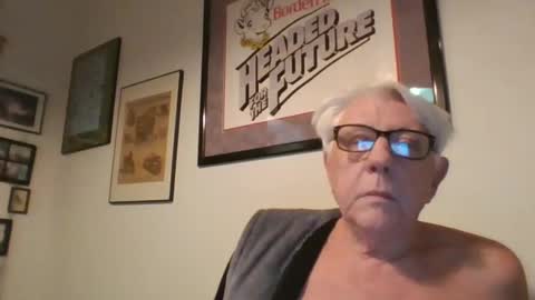 bestshot1951 online show from February 2025 11:52:02 PM