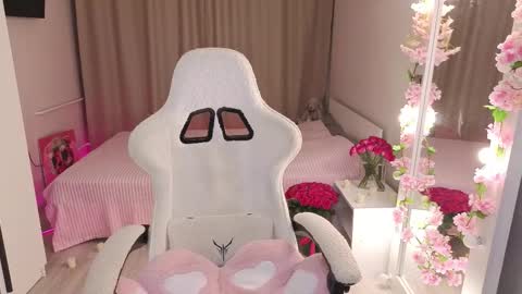 Betty online show from October 2025 02:24:01 PM