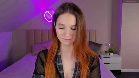 Snapshot of betty_nicolsson chatting on October 2025 10:26:01 AM Eva online show from October 2025 10:26:01 AM