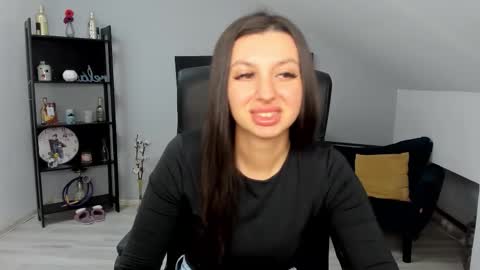 Snapshot of bettyjamess chatting on November 2025 04:55:01 AM bettyjamess online show from November 2025 04:55:01 AM