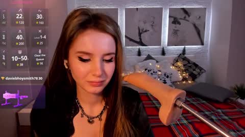 Betty online show from December 2024 09:52:01 PM