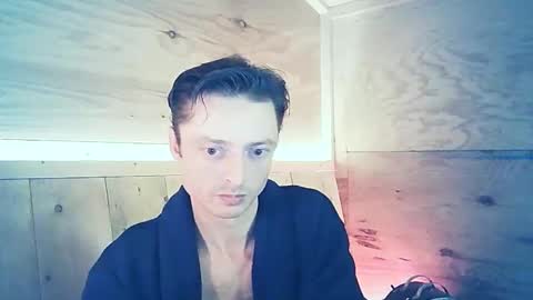 . online show from January 2025 12:09:01 AM