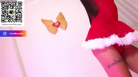 Nicolle Aviles online show from December 2024 03:51:01 AM