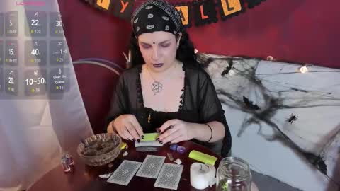 Snapshot of beyondsteel chatting on November 2025 12:01:02 AM beyondsteel online show from November 2025 12:01:02 AM