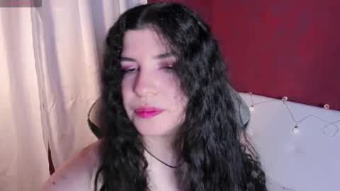 Snapshot of beyondsteel chatting on November 2025 12:05:01 AM beyondsteel online show from November 2025 12:05:01 AM