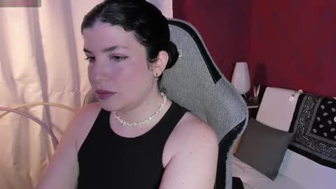 Snapshot of beyondsteel chatting on November 2025 03:08:02 AM beyondsteel online show from November 2025 03:08:02 AM