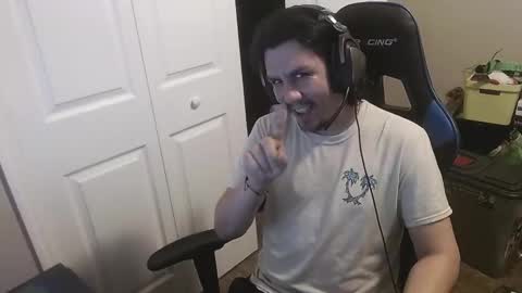 Snapshot of bhiddy_3 chatting on February 2025 04:42:02 AM Bhiddy online show from February 2025 04:42:02 AM