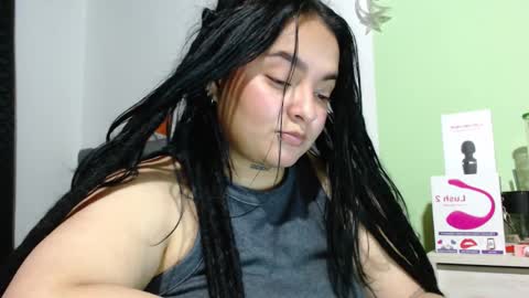 BiaBia online show from December 2024 10:51:02 PM