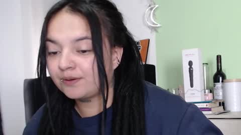 BiaBia online show from February 2025 05:01:01 PM