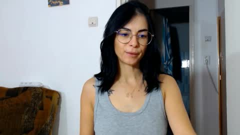 innasugarwild online show from September 2025 05:14:02 PM