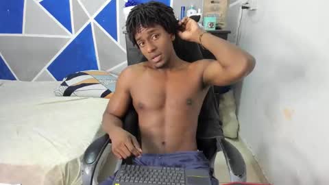 big_black11 online show from November 2025 11:10:01 AM