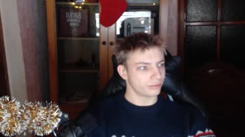 Snapshot of big_joni chatting on December 2025 08:03:02 PM big_joni online show from December 2025 08:03:02 PM