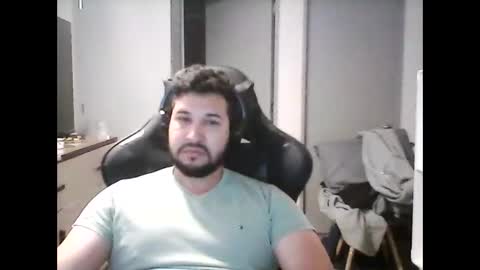 Snapshot of big_latin_boy_full_cum chatting on December 2024 11:36:01 AM latinBoyHuge online show from December 2024 11:36:01 AM