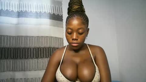 bigass001_ online show from December 2024 01:31:02 PM