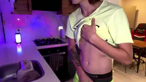 Marco online show from October 2025 05:41:02 PM