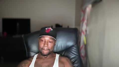 bigbackwoodcali online show from November 2025 07:30:01 PM