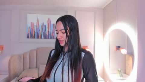   online show from January 2025 10:17:01 AM