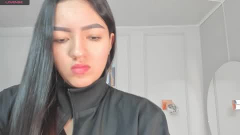   online show from October 2025 10:04:01 AM