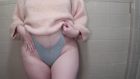 Isabella online show from December 2024 09:44:02 AM
