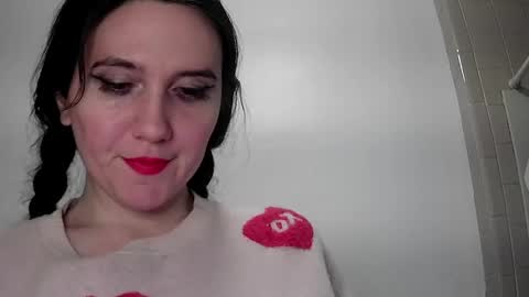 Isabella online show from January 2025 08:11:01 AM