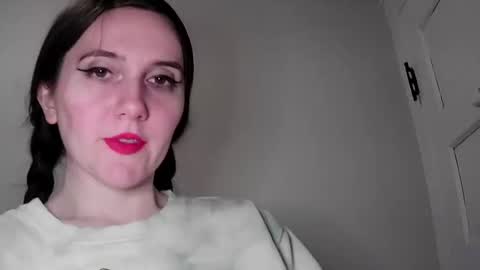 Isabella online show from January 2025 07:34:01 PM