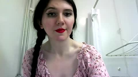 Isabella online show from February 2025 02:08:02 AM