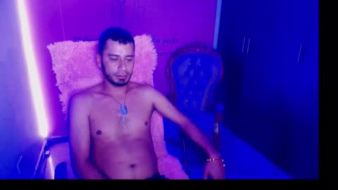 bigcock72163 online show from September 2025 03:07:02 AM