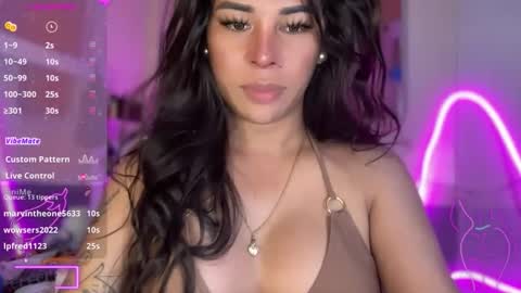 queen amanda online show from October 2025 06:55:02 AM