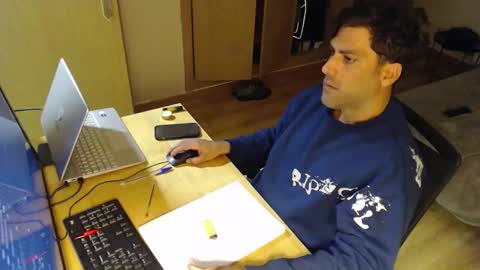 Snapshot of bigcokk34 chatting on October 2025 06:42:01 PM bigcokk34 online show from October 2025 06:42:01 PM