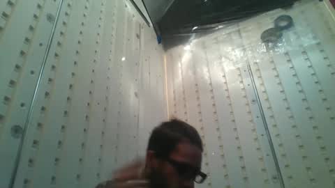 Snapshot of bigdaddy1231995 chatting on November 2025 08:30:01 PM BigDaddykodack online show from November 2025 08:30:01 PM