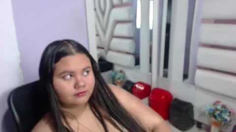 Snapshot of biggstits69 chatting on October 2025 09:44:01 PM biggstits69 online show from October 2025 09:44:01 PM