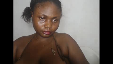 Snapshot of biggybudy chatting on December 2024 01:06:02 AM biggybudy online show from December 2024 01:06:02 AM