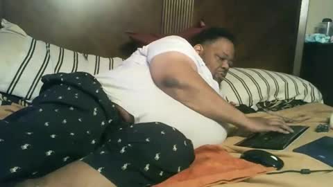 Snapshot of biggyscorpio chatting on December 2024 07:22:02 AM biggyscorpio online show from December 2024 07:22:02 AM