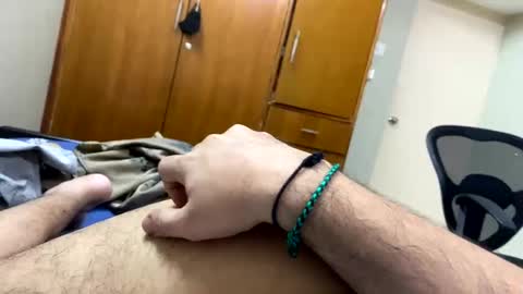 bighandsomesatisfy online show from December 2024 09:51:01 PM