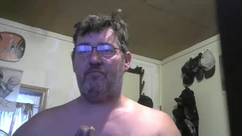 Snapshot of bigjohn41000 chatting on October 2025 10:28:02 PM bigjohn41000 online show from October 2025 10:28:02 PM