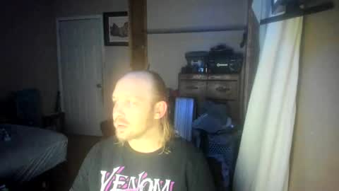 Snapshot of bigmike20129020 chatting on January 2025 04:28:02 AM bigmike20129020 online show from January 2025 04:28:02 AM