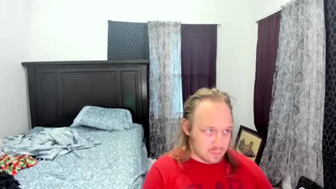 Snapshot of bigmike20129020 chatting on September 2025 12:32:02 AM bigmike20129020 online show from September 2025 12:32:02 AM
