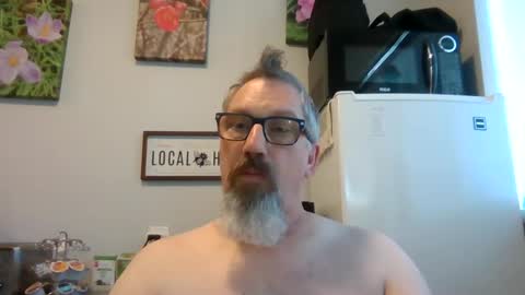 Snapshot of bignhard69_ chatting on October 2025 05:21:02 PM Bignhard696 online show from October 2025 05:21:02 PM