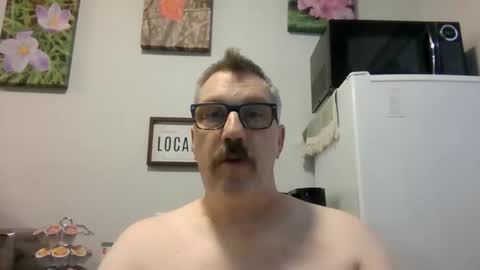 Snapshot of bignhard69_ chatting on November 2025 03:46:01 PM Bignhard696 online show from November 2025 03:46:01 PM