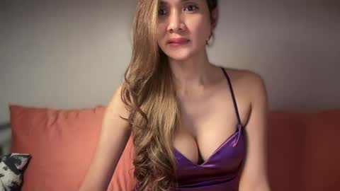 Yna     online show from January 2025 04:59:01 PM